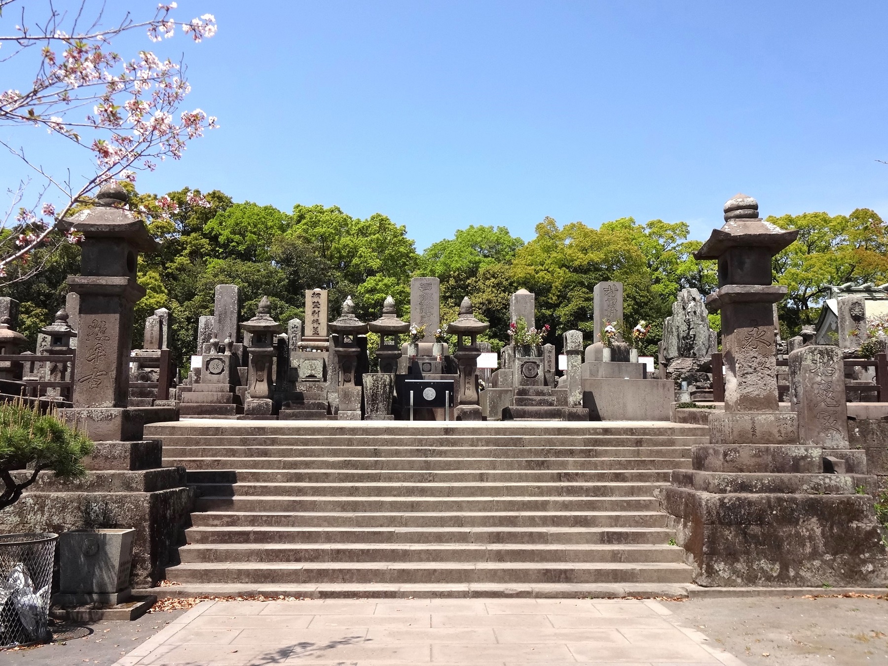 南洲墓地・南洲神社