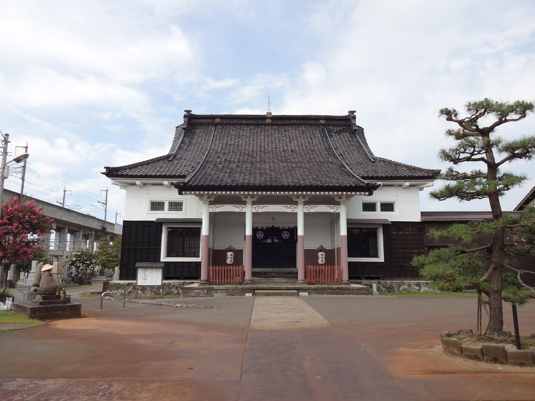 光輝山月照院榮凉寺