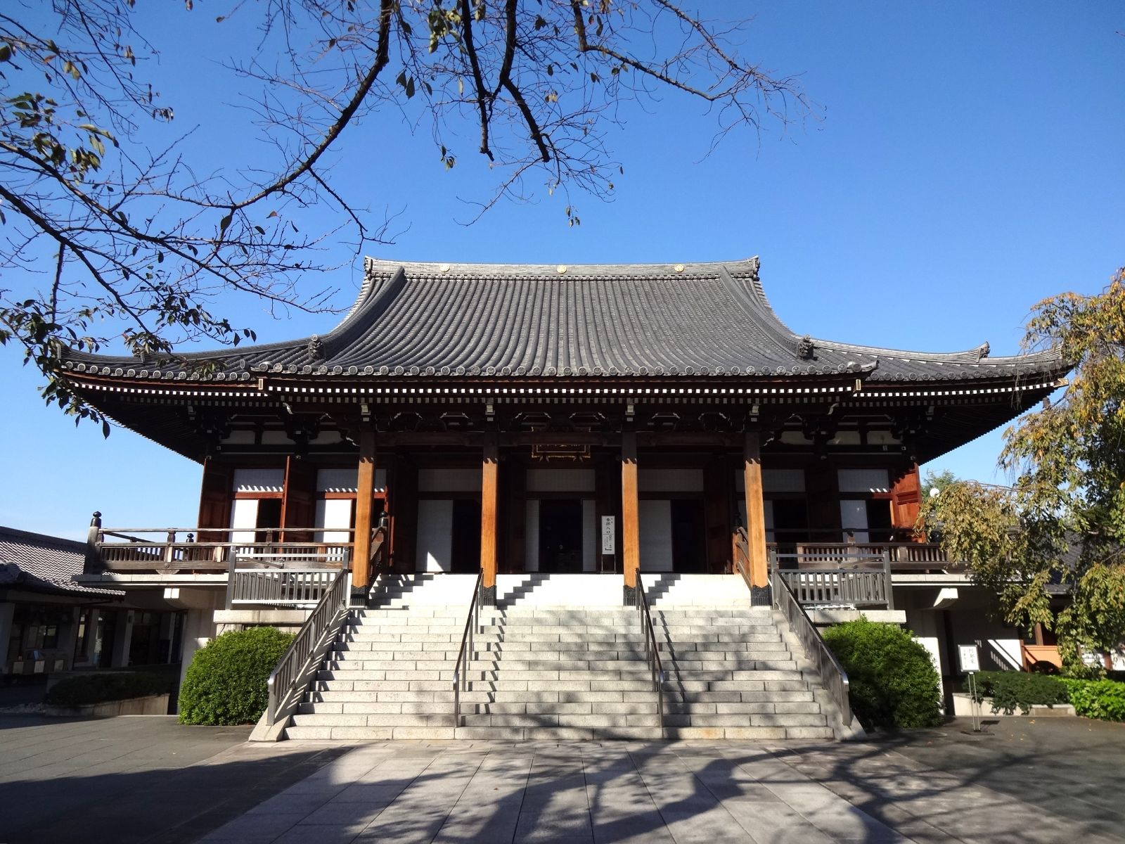 無量山 伝通院 寿経寺